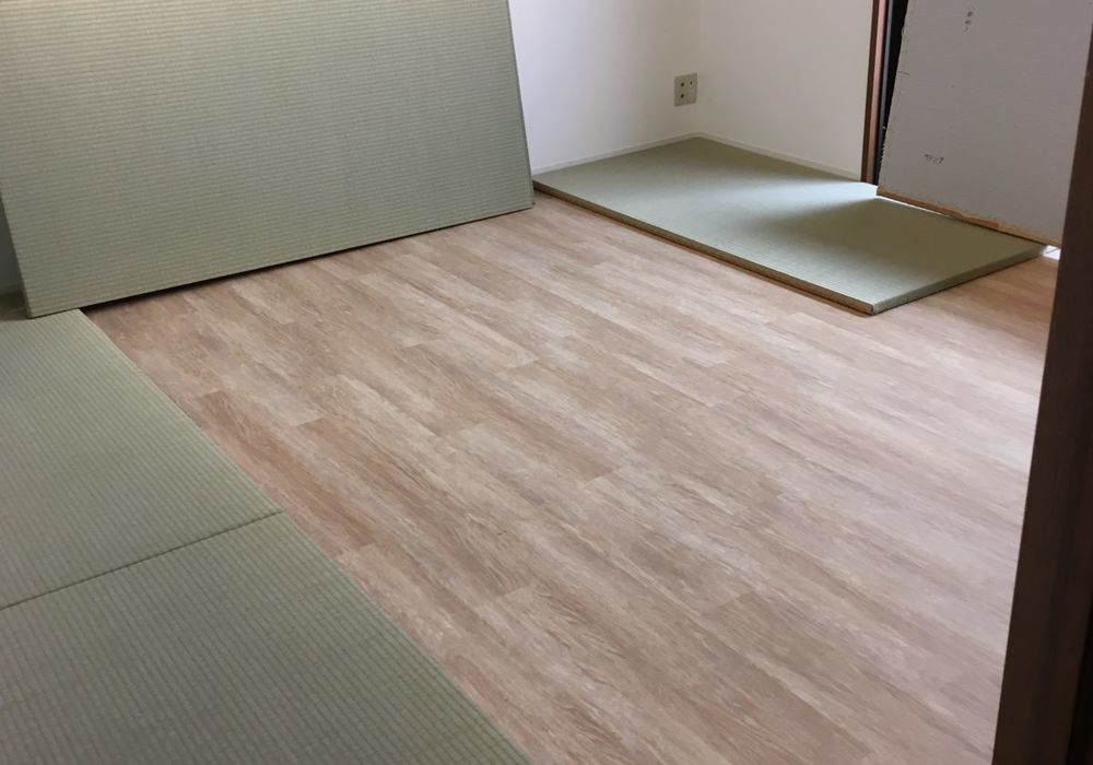 洋室を和室に！ 縁無し置き畳